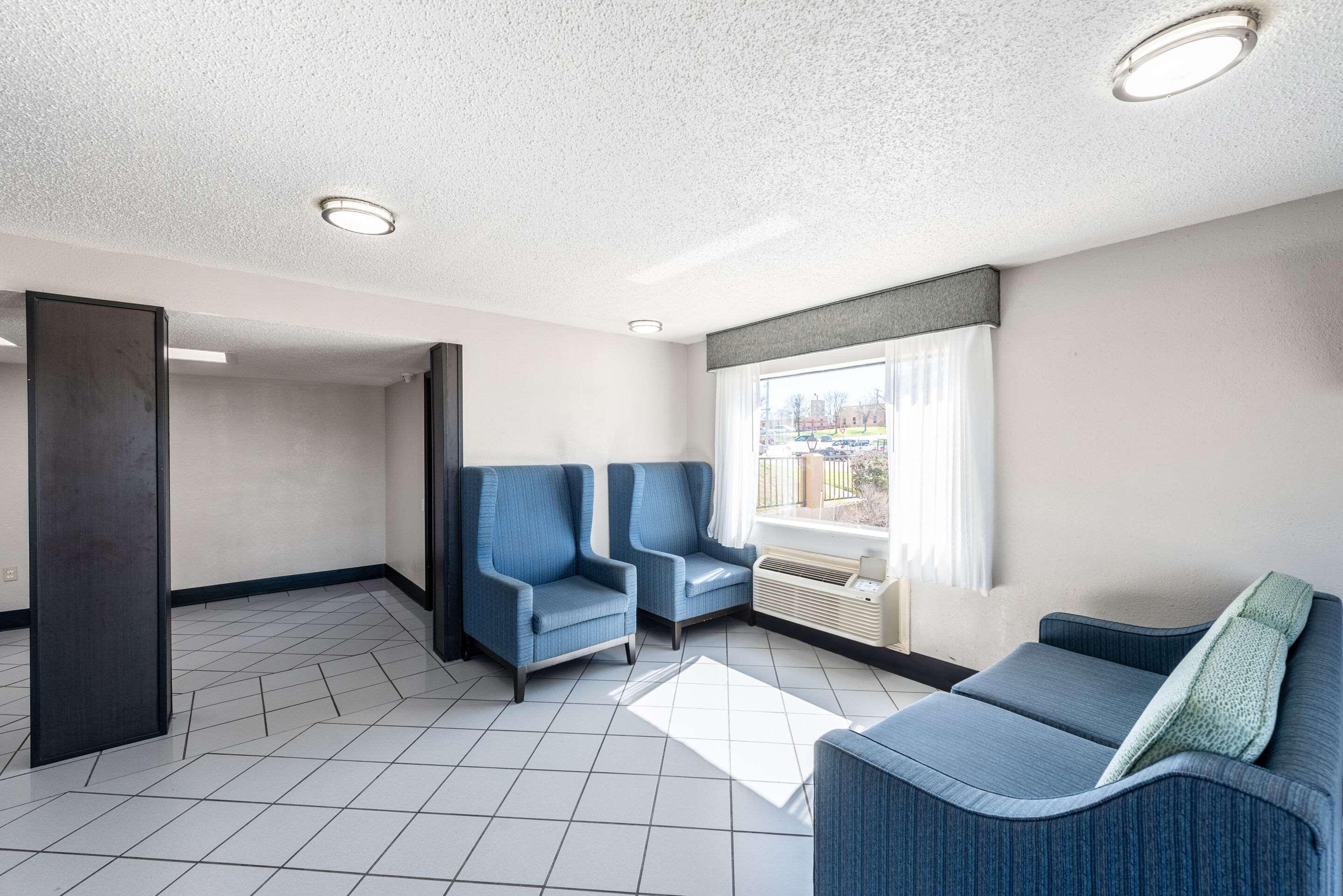 Econo Lodge ויקסבורג מראה חיצוני תמונה