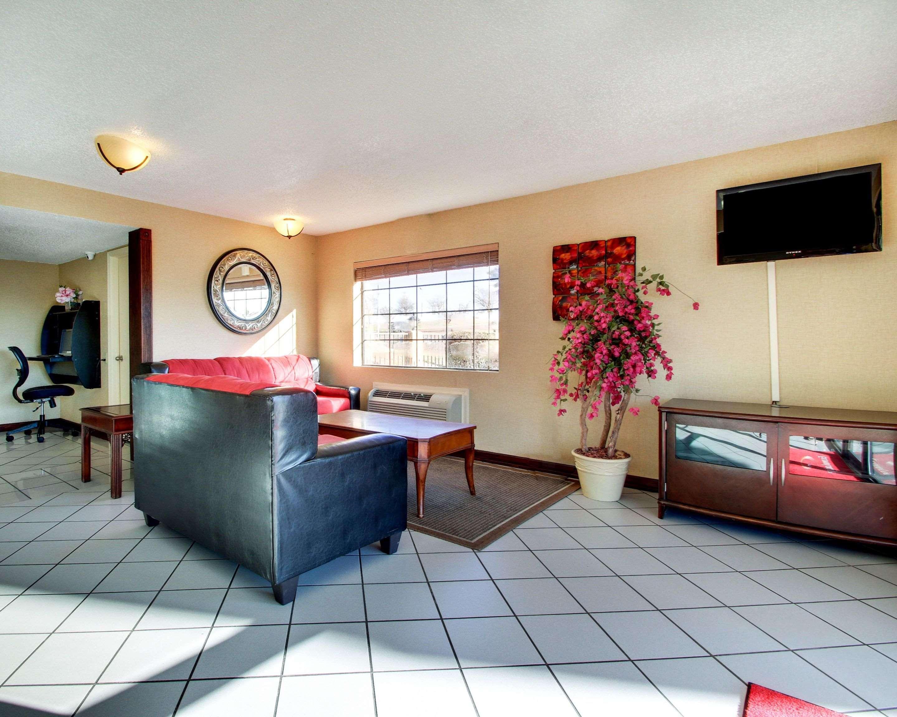 Econo Lodge ויקסבורג מראה חיצוני תמונה