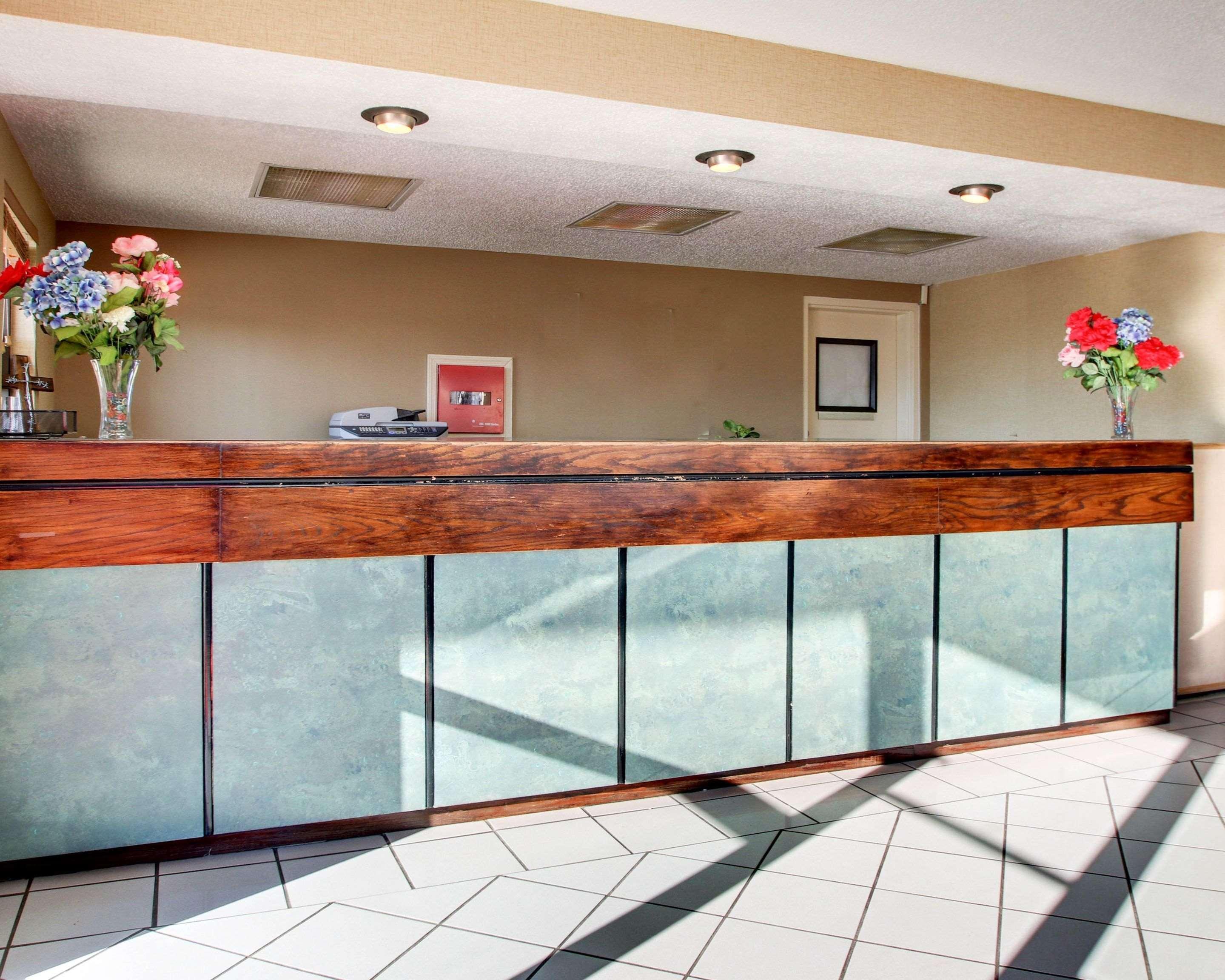 Econo Lodge ויקסבורג מראה חיצוני תמונה